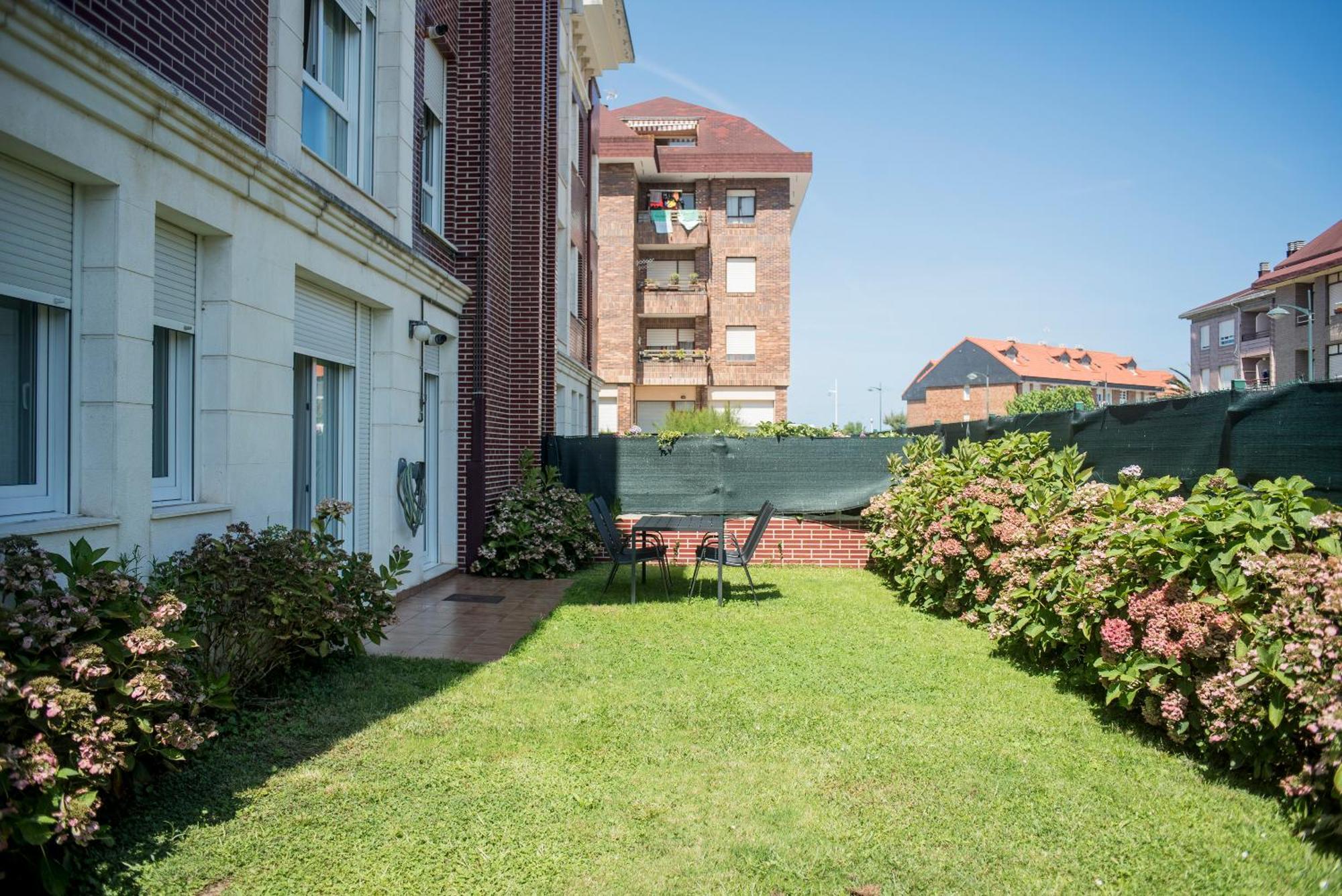 Apartamentos Somo Exteriér fotografie